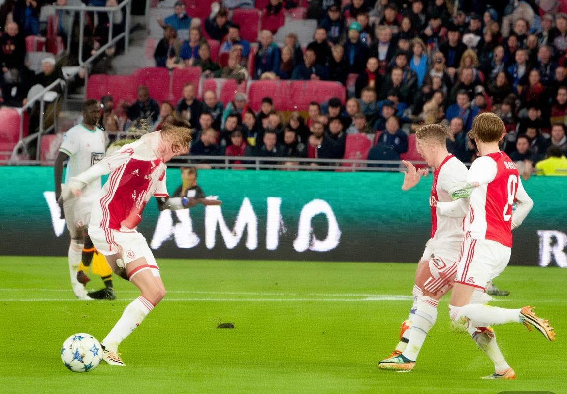 2018欧冠对决：埃因霍温VS国际米兰青春激情战(图2)